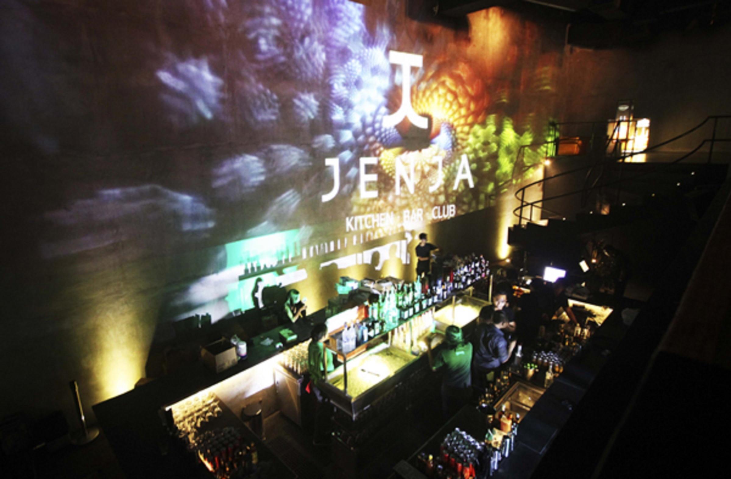 فندق تي إس سويتس سيمينياك بالي سمينياك المظهر الخارجي الصورة JEMA Night Club